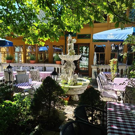 Höckner Plaza Hotel Attnang-Puchheim Exteriör bild