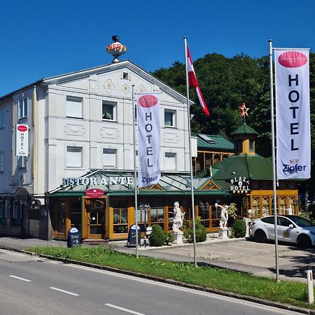 Höckner Plaza Hotel Attnang-Puchheim Exteriör bild
